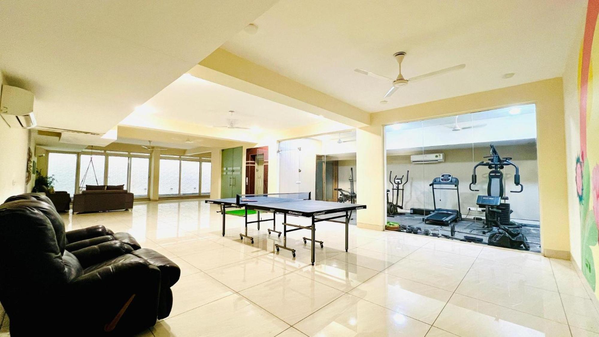 גורגאון Bluo Studio1 Golf Course Road, Gym, Balcony Garden מראה חיצוני תמונה