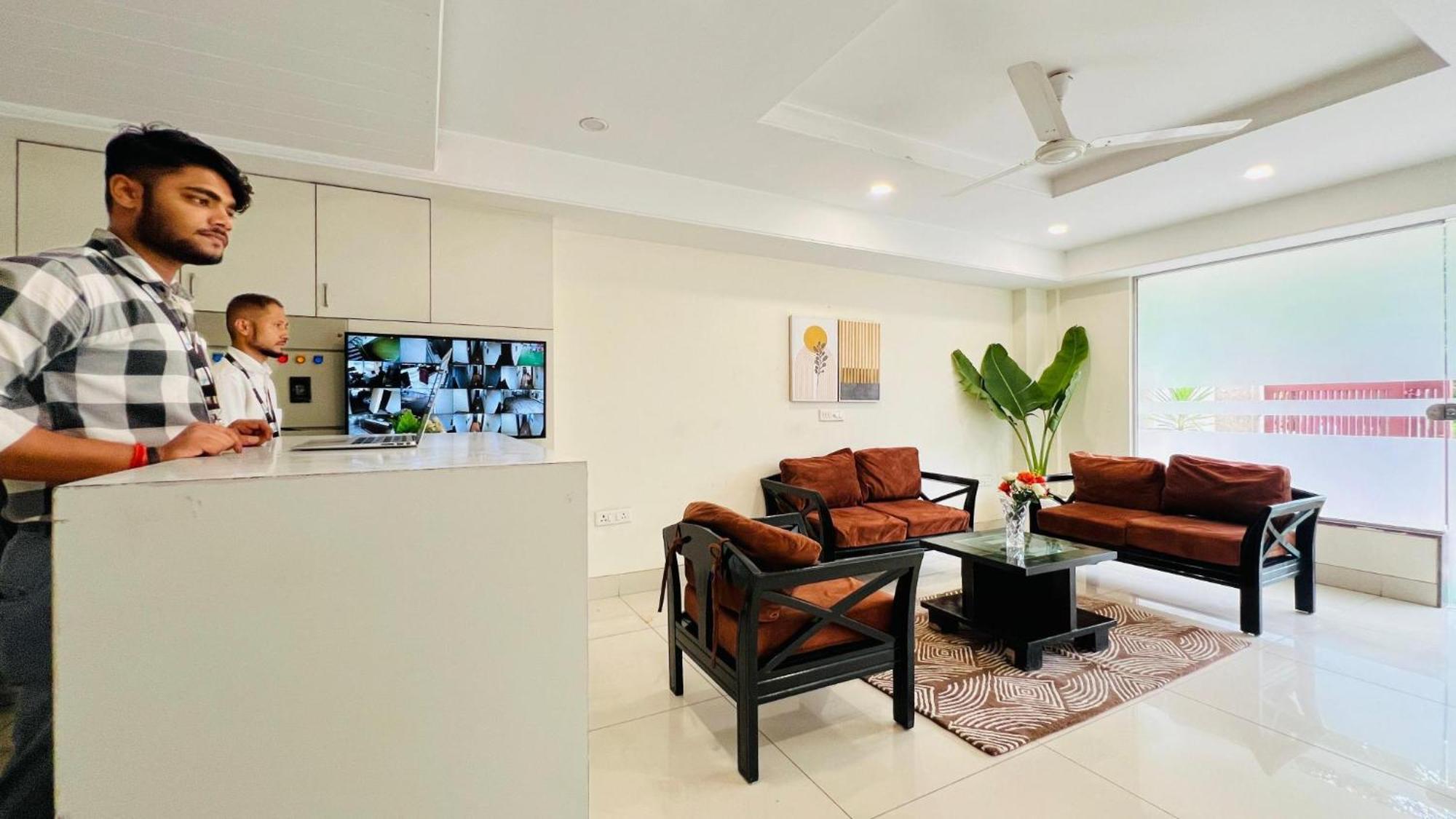 גורגאון Bluo Studio1 Golf Course Road, Gym, Balcony Garden מראה חיצוני תמונה